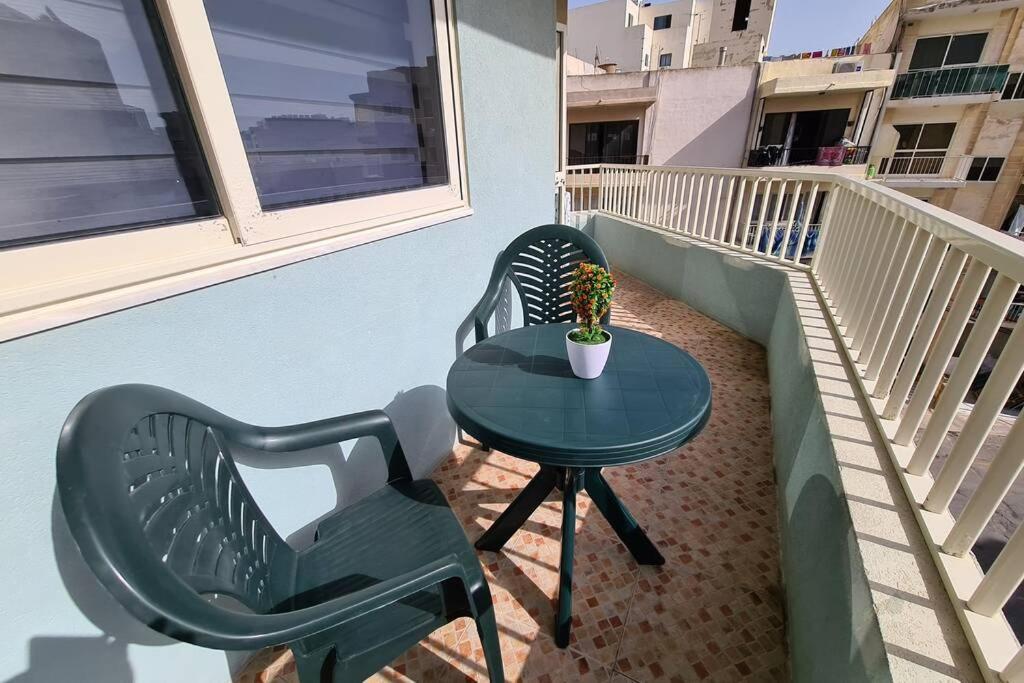 Apartment Bugibba Corner Stone Away From The Sea *